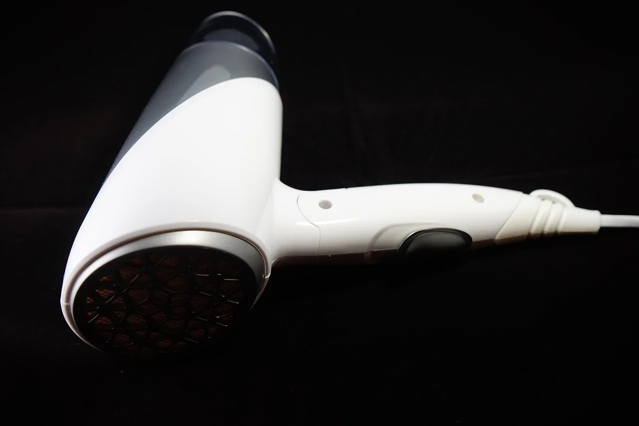 hairdryer, hair dryer, equipment, household, household appliance, dry, hair, hairdryer, hairdryer, hair dryer, hair dryer, hair dryer, hair dryer, hair dryer. 4 points on choosing appliance repair software